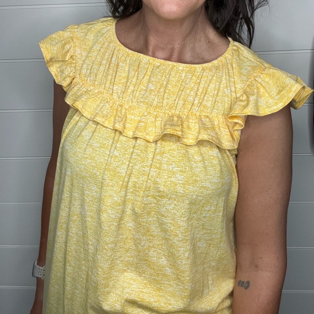 Lularoe Stasha Ruffle Top